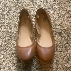 Brown NEVER WORN flats Mossimo size 8 shoe
